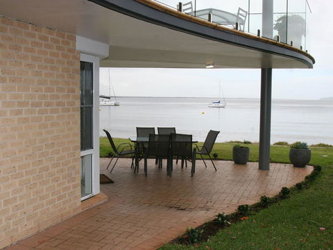 1 'The Clippers' 131 Soldiers Point Road - Fabulous Waterfront Unit - Holiday Find 0