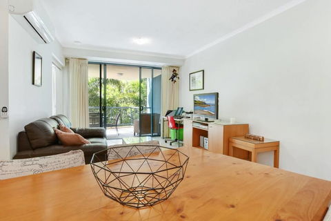 1 Bedroom - Private Managed Resort Pool And Beach - Alex - Holiday Find 3