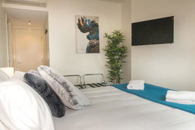 Book Brisbane Accommodation Holiday Find Holiday Find