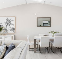 1/106 Noosa Parade - Holiday Find