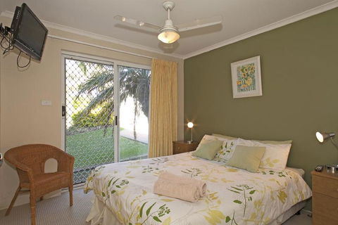 1/17 22nd Ave - Sawtell, NSW - Holiday Find 1