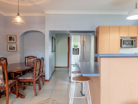 10 Bellgrove Street - Sawtell, NSW - Holiday Find 3