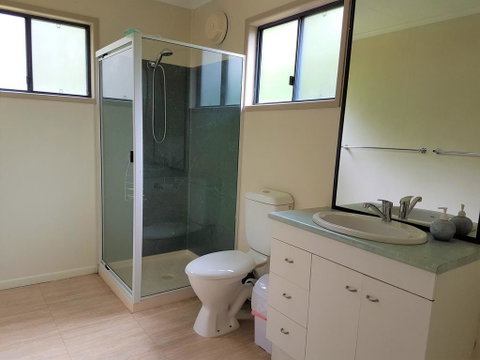 10 Naiad Court -Beach Retreat In The Bush - Holiday Find 0