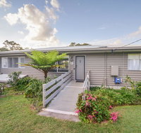 12 Merinda Crescent - Holiday Find