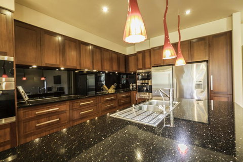 141 Providence Drive, Bowhill - Holiday Find 1