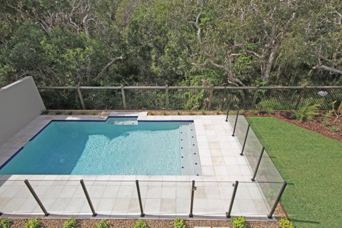 15 Wave Crescent Mount Coolum - Pet Friendly, WIFI, Foxtel, Linen Included - Holiday Find 2