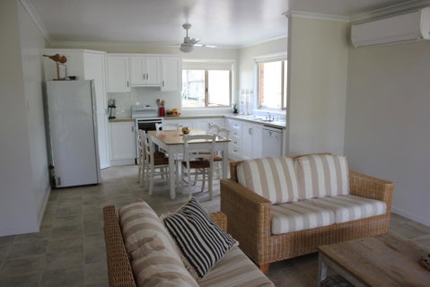 2/51 Carlo Road - Rainbow Beach - Holiday Find 0