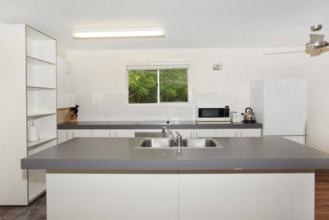 20 Scrub Road, Coolum Beach - Pet Friendly, Linen Included - Holiday Find 3