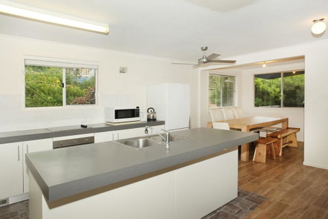 20 Scrub Road, Coolum Beach - Pet Friendly, Linen Included - Holiday Find 1
