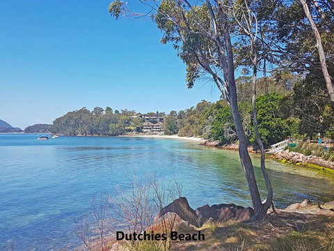 25 Christmas Bush Avenue - Aircon, Pet Friendly, Small Boat Parking & WIFI - Holiday Find 1