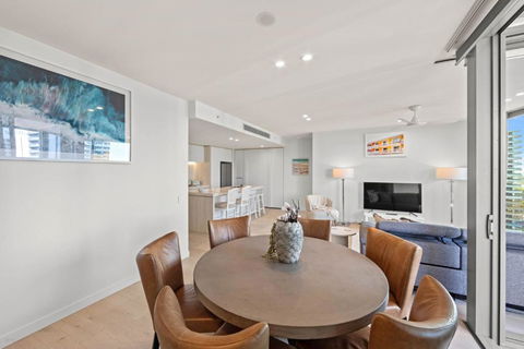 Beachside Luxury At Signature - Holiday Find 3