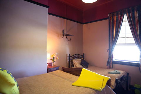 Boorowa Hotel - Holiday Find 4