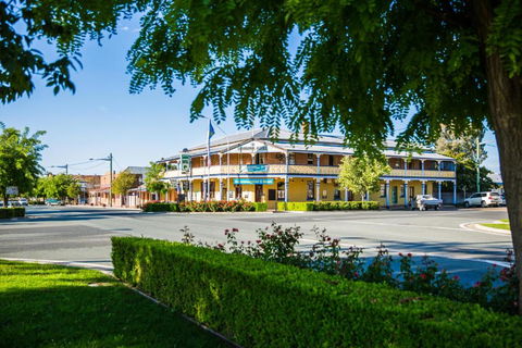 Boorowa Hotel - Holiday Find 0