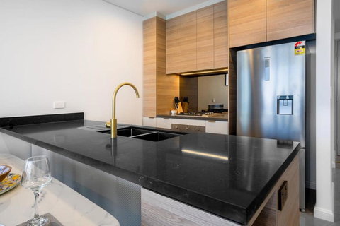 CASSA BEACHFRONT - Breathtaking Oceanview Apartment - Holiday Find 4