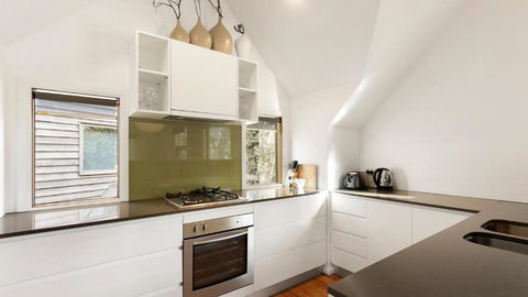 Dandongale - Holiday Find 4