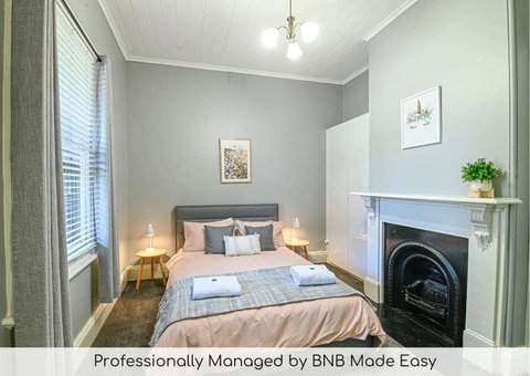 Darling St - Charming CBD Abode, Pet Friendly - Holiday Find 0