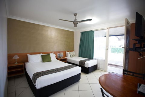 David Motor Inn - Holiday Find 1