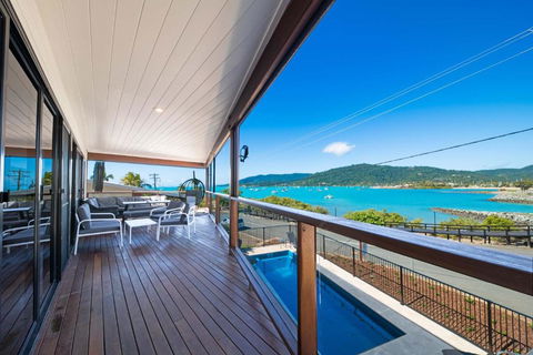 Day Dreaming - Mazlin House - Holiday Find 0