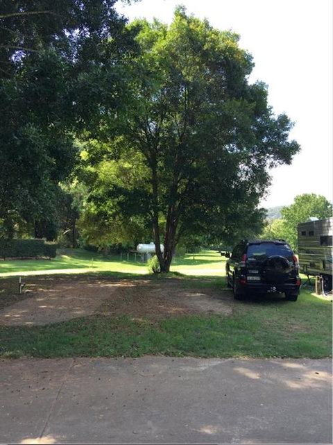 Del Rio Riverside Resort - Holiday Find 1