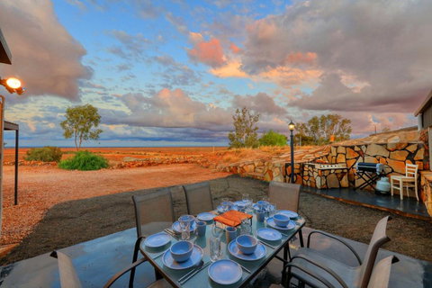 Desert Hideaway - Underground Living - White Cliffs - Holiday Find 0