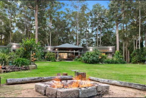 DeZen Accomodation - Holiday Find 2