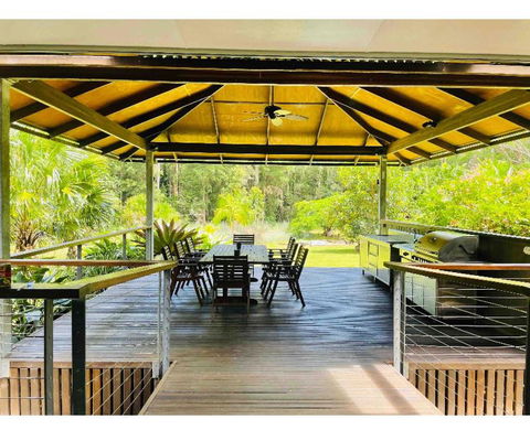 DeZen Accomodation - Holiday Find 4