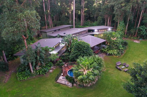 DeZen Accomodation - Holiday Find 0