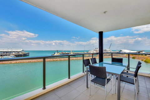 Darwin Waterfront Short Stay Apartments - Holiday Find 2