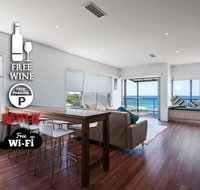 2BR Coolum Beachfront  180 Views  Wine Netflix - Holiday Find