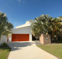 3 Bauhinia Crescent Marcoola - PET FRIENDLY LINEN SUPPLIED 500 BOND - Holiday Find