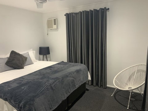 3 Bedroom Apartment - Holiday Find 1