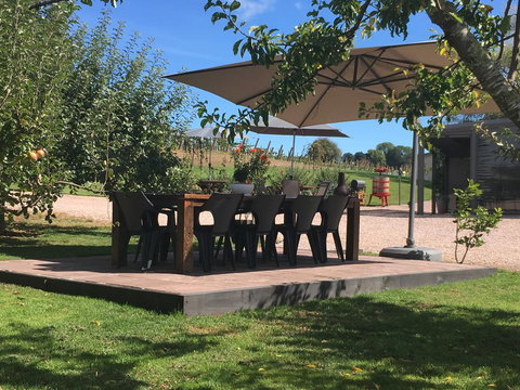 3 Willows Vineyard Cottage - Holiday Find 1