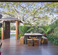 3/273 Weyba Road - Holiday Find