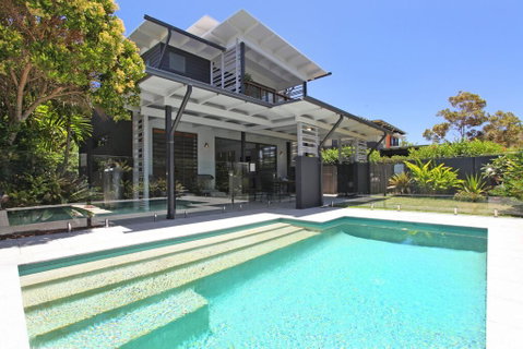 34 Boardrider Crescent, Mount Coolum - Holiday Find 0