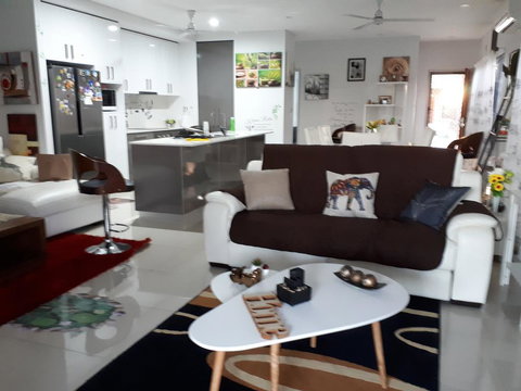 47 Boulter Road - Holiday Find 1