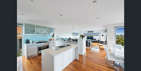 5 Star Gowanbrae Views - Holiday Find 1