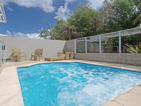 516 'Oaks Pacific Blue', 265 Sandy Point Road- Private Pool, Aircon, WIFI - Holiday Find 0