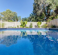 59 Banksia Avenue Coolum Beach - Pet Friendly Linen included 500 BOND - Holiday Find