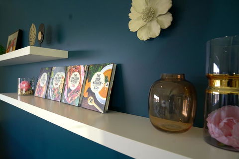 6 Bedrooms Contemporary Big House At Pakenhem - Holiday Find 2