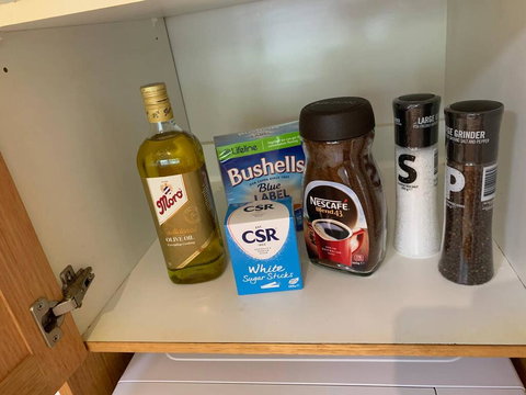 6 CAN STAY, CENTRAL GLEN WAVERLEY - Holiday Find 3