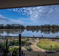 64 Marina Way Mannum - Holiday Find