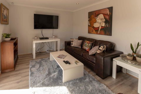 64 Marina Way, Mannum - Holiday Find 2
