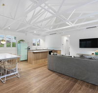 A PERFECT STAY - Sunset Beach - Summer Breeze - Holiday Find