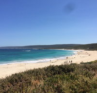 Abbey Beach Shack - Holiday Find