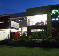Abode37 Motel Emerald - Holiday Find