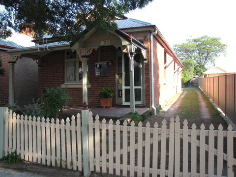 Acacia Cottage On Peel, Bathurst - Holiday Find 2
