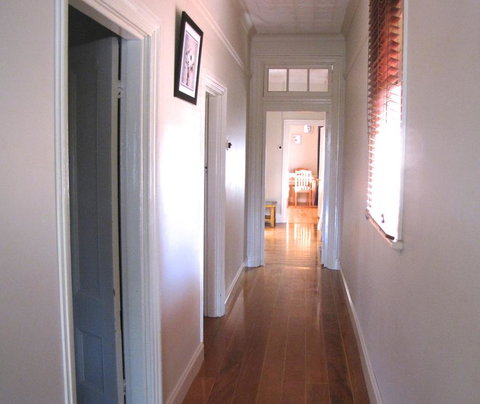 Acacia Cottage On Peel, Bathurst - Holiday Find 3