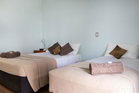Accommodation On Denham - Holiday Find 1