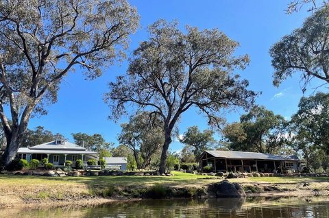 Diamondvale Estate Stanthorpe - Holiday Find 0