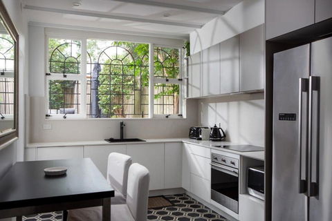 Elegant 3-Bed Heritage House With Swimming Pool - Holiday Find 2